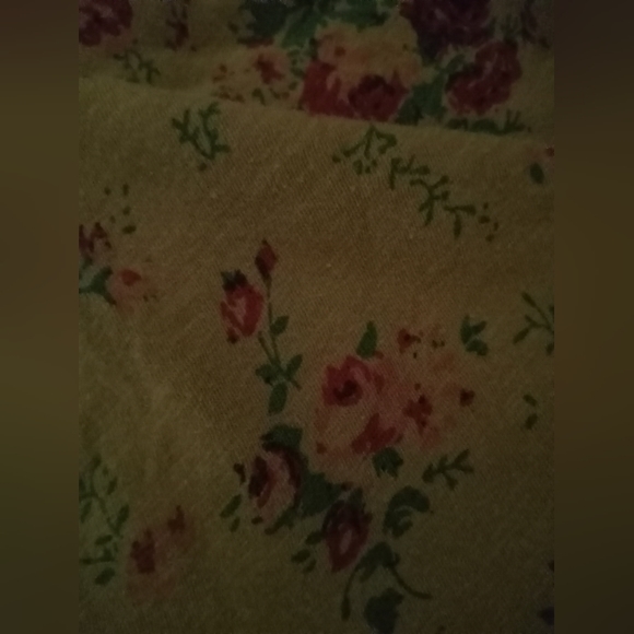 Magnolia Pearl NWT Floral Circus Love T-shirt Lark Flower Yellow Mustard - Picture 5 of 9